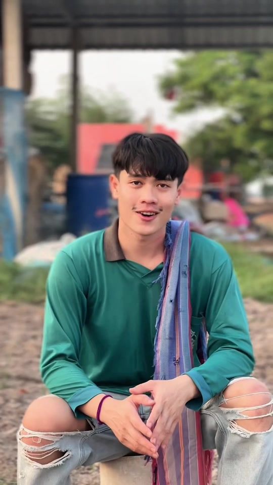 TikTok video thumbnail by viwki_
