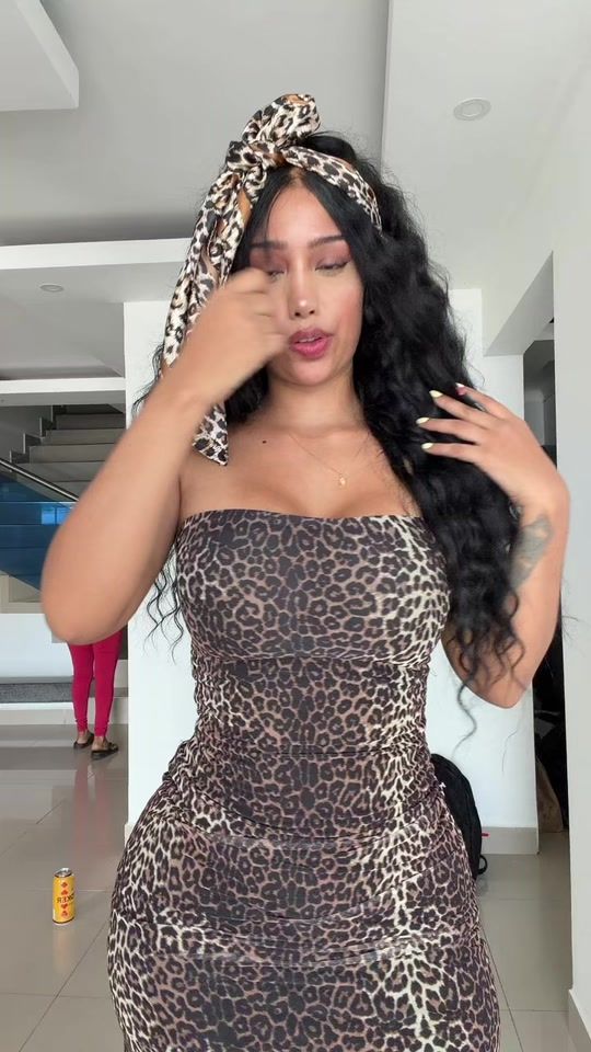 TikTok video thumbnail by lauindial