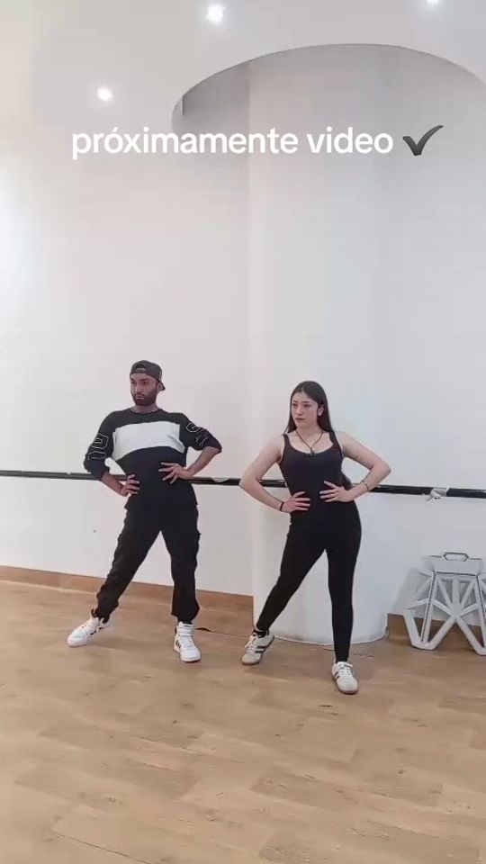 TikTok video thumbnail by runway_modelaje