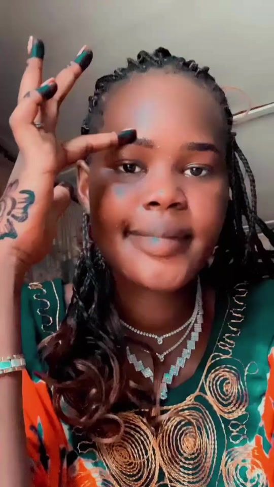 TikTok video thumbnail by flora.apadic