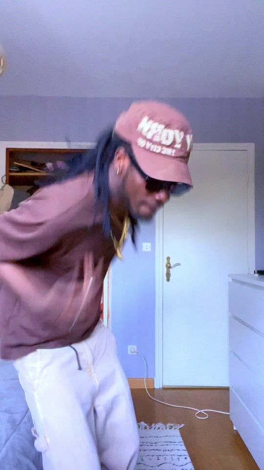 TikTok video thumbnail by lilouwartsabar