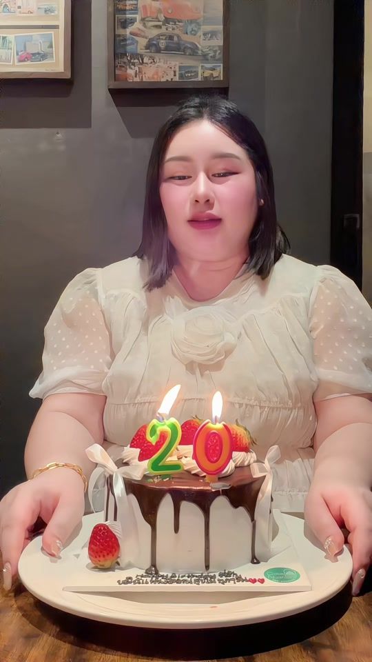 TikTok video thumbnail by eye_darika
