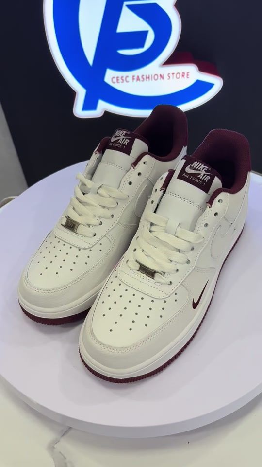 TikTok video thumbnail by cescsneakerstore