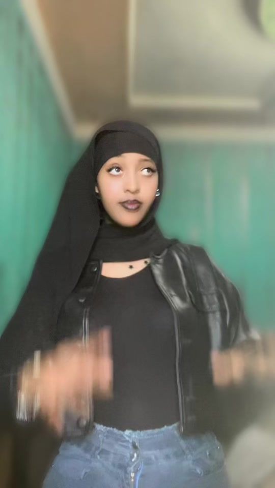 TikTok video thumbnail by mavimodel