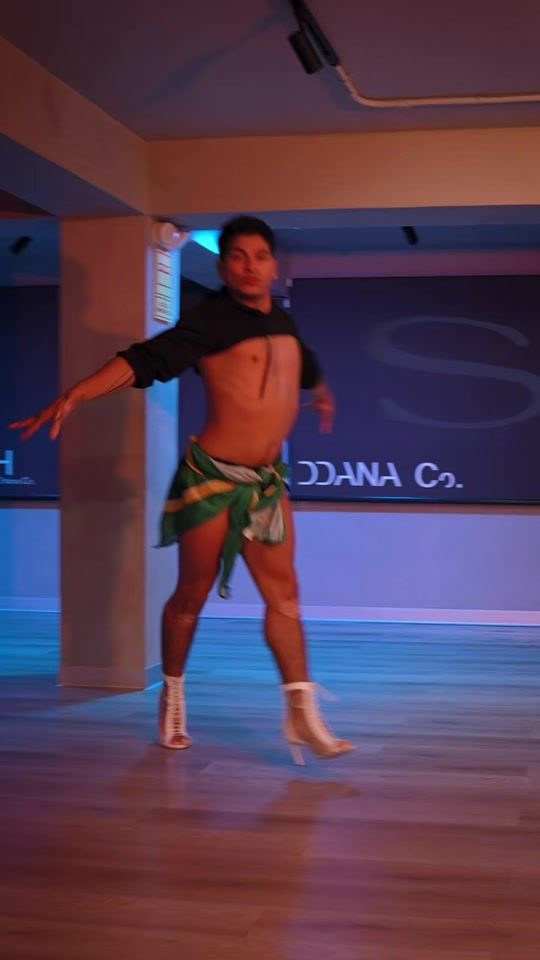 TikTok video thumbnail by stayonheels