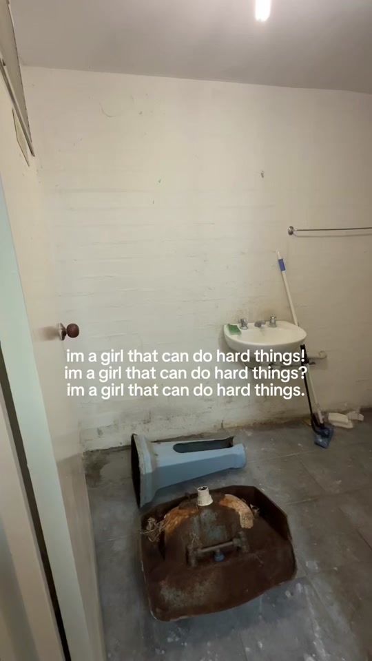 TikTok video thumbnail by charlottedirckze