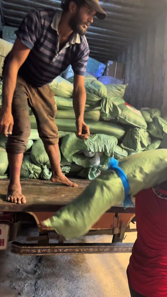 TikTok video thumbnail by minnas.saree.point