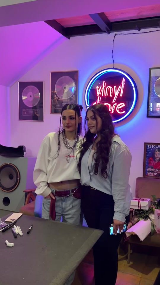 TikTok video thumbnail by brunetteye