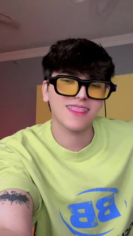 TikTok video thumbnail by 4l4u.4