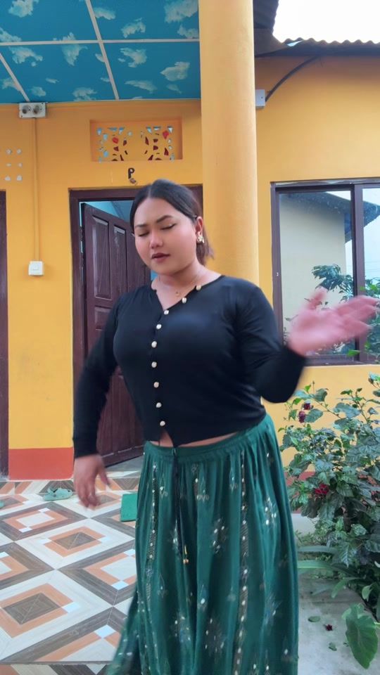 TikTok video thumbnail by urs_estella