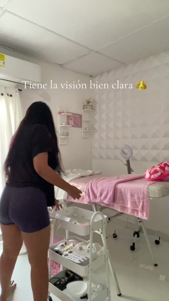 TikTok video thumbnail by lauralacosme