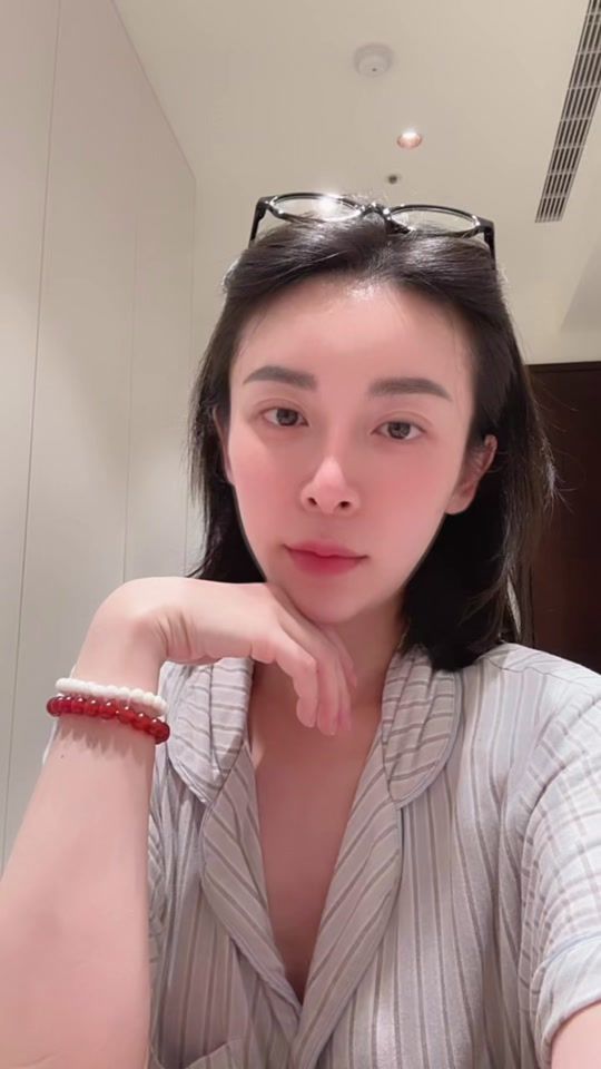 TikTok video thumbnail by cherryred_0810