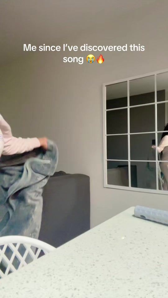 TikTok video thumbnail by charlotte_set