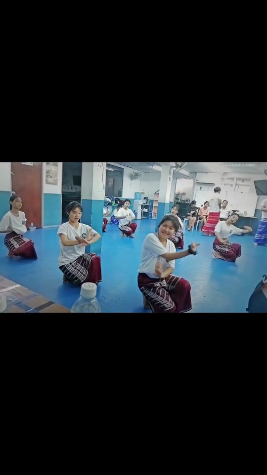 TikTok video thumbnail by darheet2005