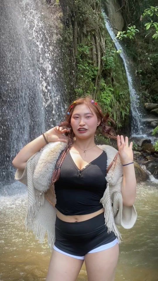 TikTok video thumbnail by nkauj.zoo15
