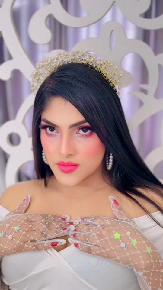 TikTok video thumbnail by _..pravi.._