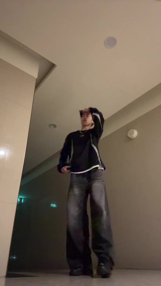 TikTok video thumbnail by chen._.9812