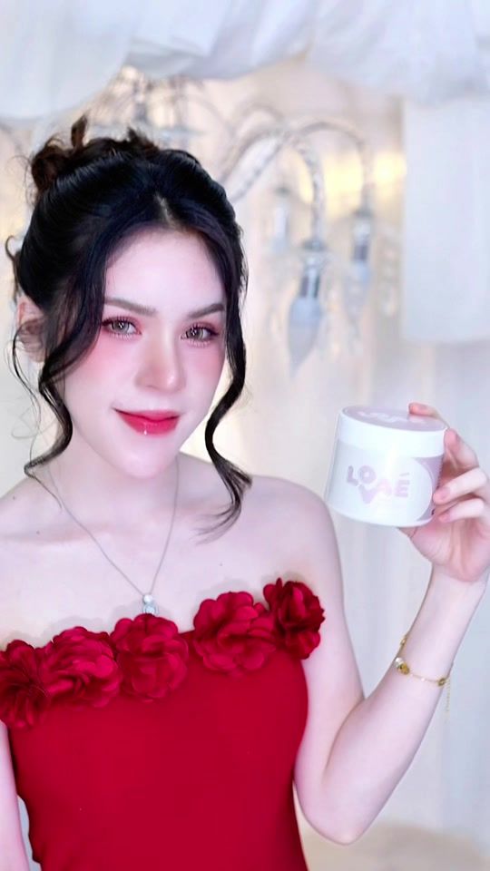 TikTok video thumbnail by huang..2000