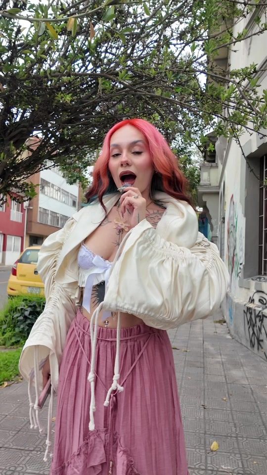TikTok video thumbnail by valerie_molc
