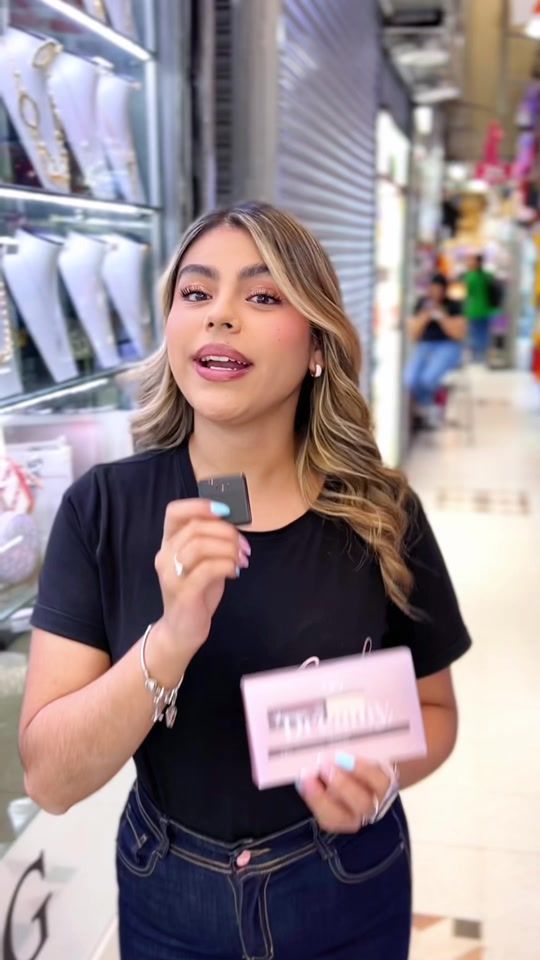 TikTok video thumbnail by rooshmakeupcol