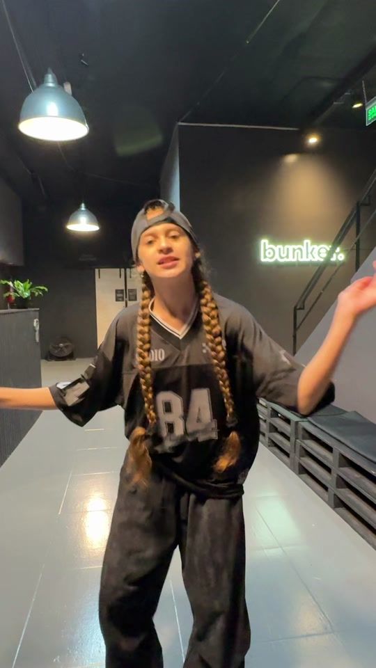 TikTok video thumbnail by soychiaridance