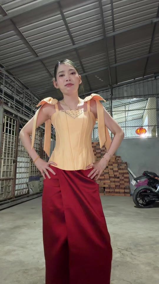 TikTok video thumbnail by 2002chil
