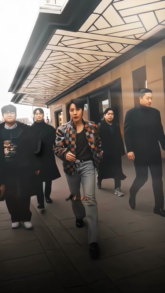 TikTok video thumbnail by _.taexesa._
