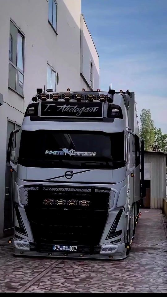 TikTok video thumbnail by volvoamine