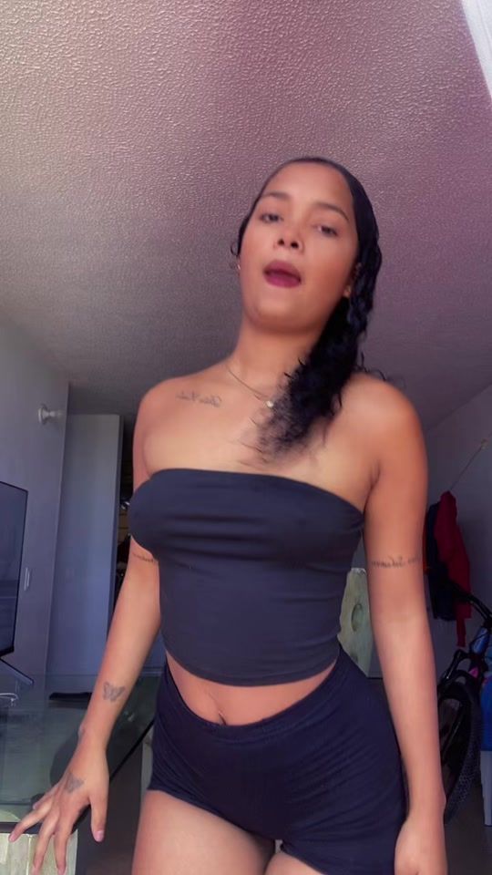 TikTok video thumbnail by karolyuliana0