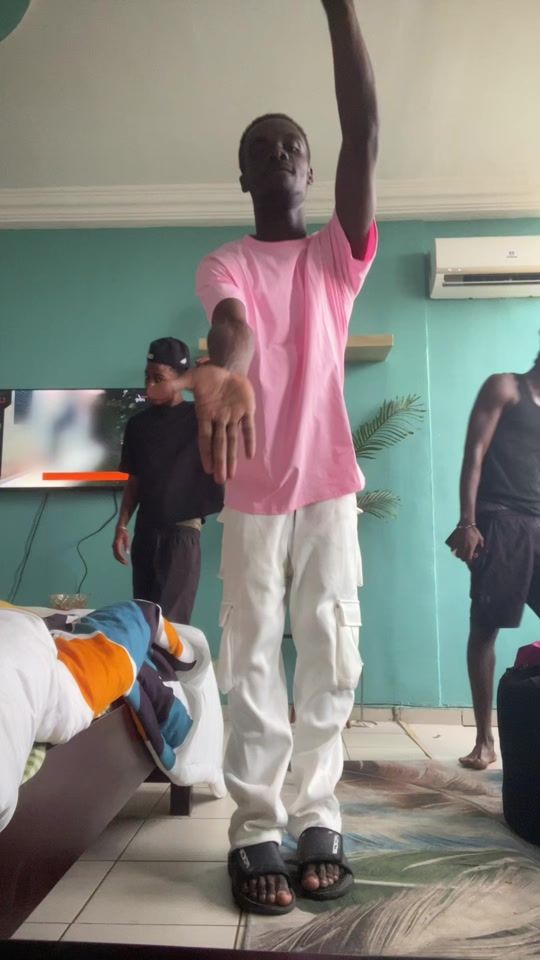 TikTok video thumbnail by larobe.jaune