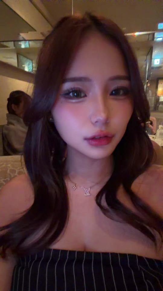 TikTok video thumbnail by 1uci6n