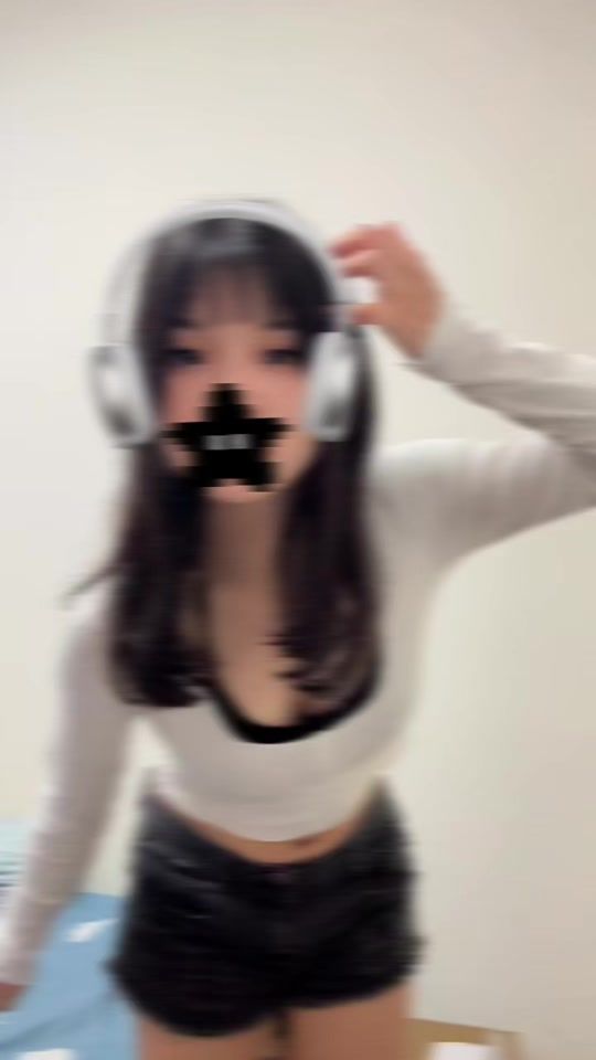 TikTok video thumbnail by xia._.mo