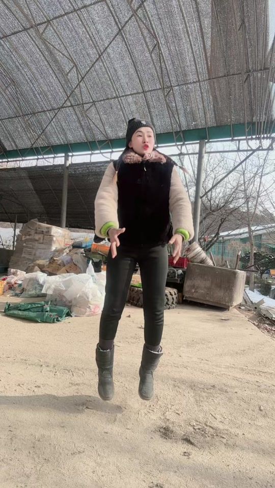 TikTok video thumbnail by 1990_supannee