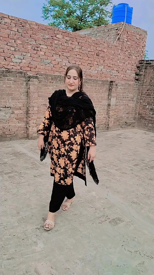 TikTok video thumbnail by pakizarani13