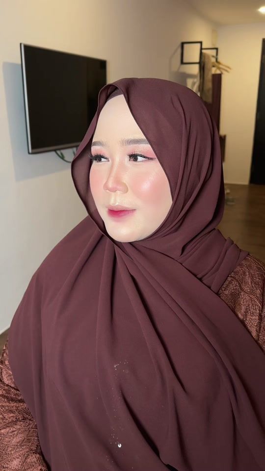 TikTok video thumbnail by neymakeup