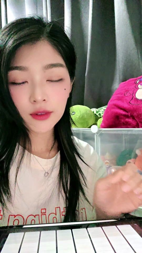 TikTok video thumbnail by muayly_voice