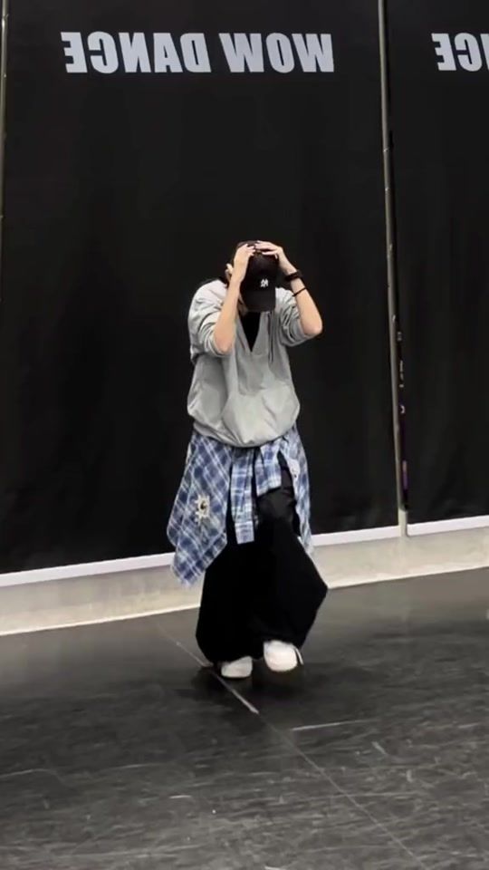TikTok video thumbnail by jona_wow.dance