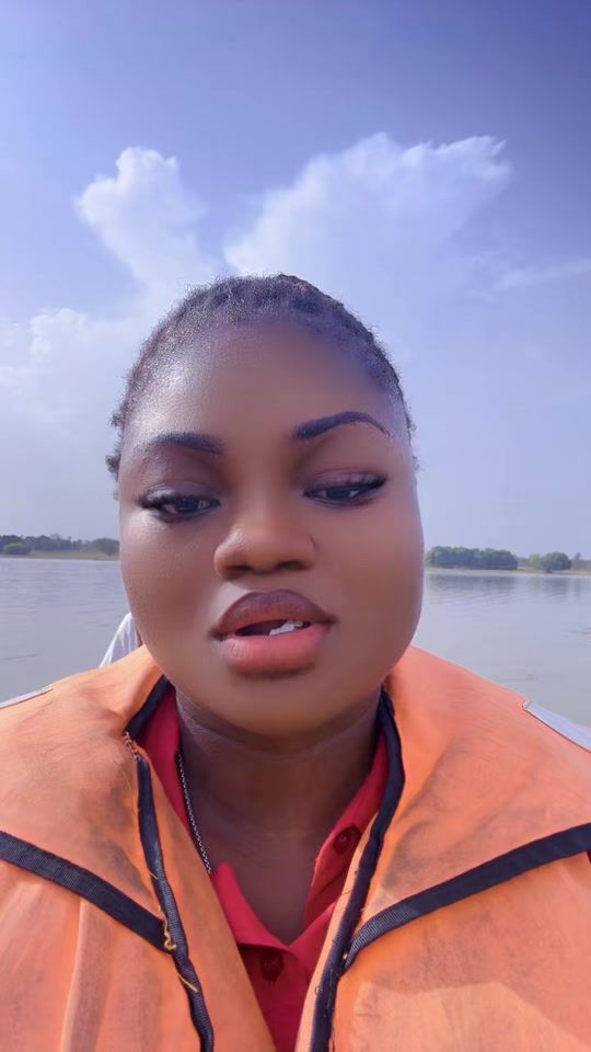 TikTok video thumbnail by emmanuelle.040