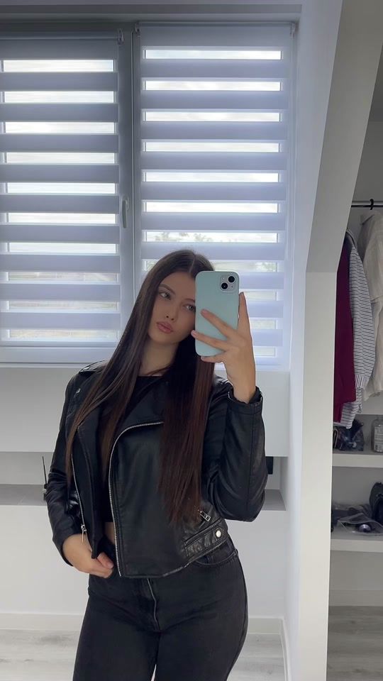 TikTok video thumbnail by _corinaturcanu_