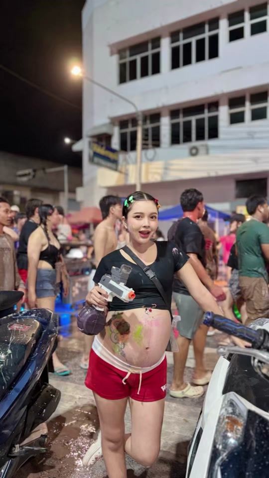 TikTok video thumbnail by chompoo20.05