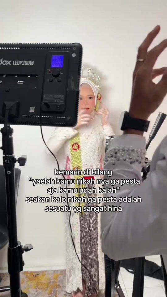 TikTok video thumbnail by kayeeesss_