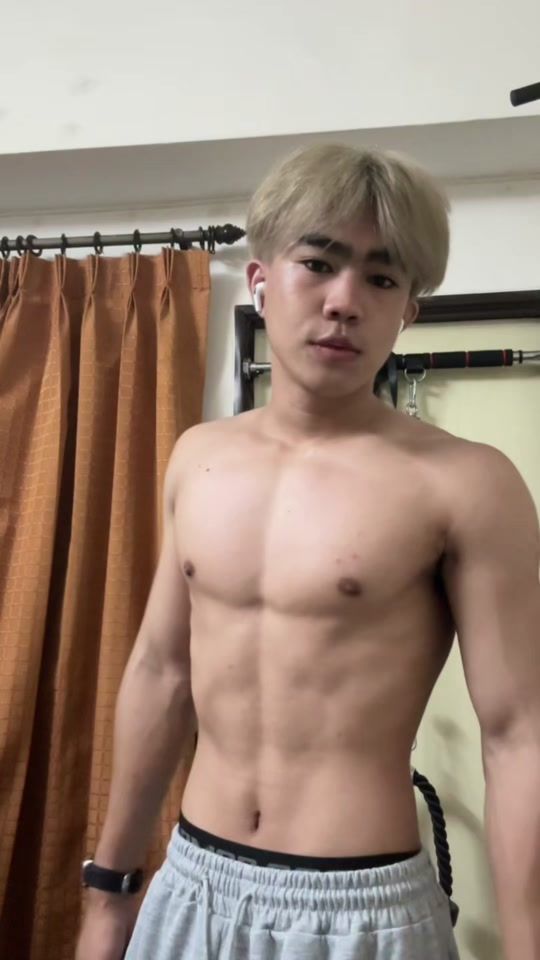 TikTok video thumbnail by mooping566