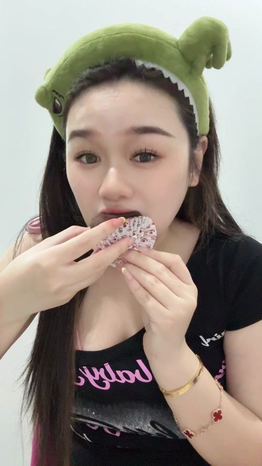 TikTok video thumbnail by elsatee_