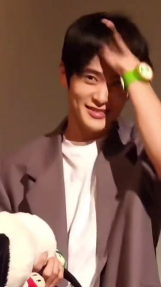 TikTok video thumbnail by sungchan._.0913