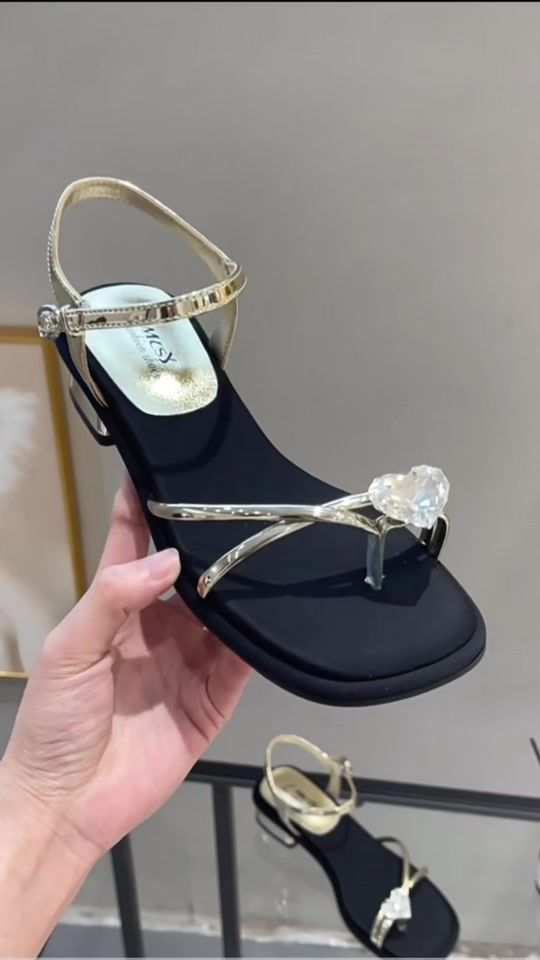 TikTok video thumbnail by rnshop.brightcollection