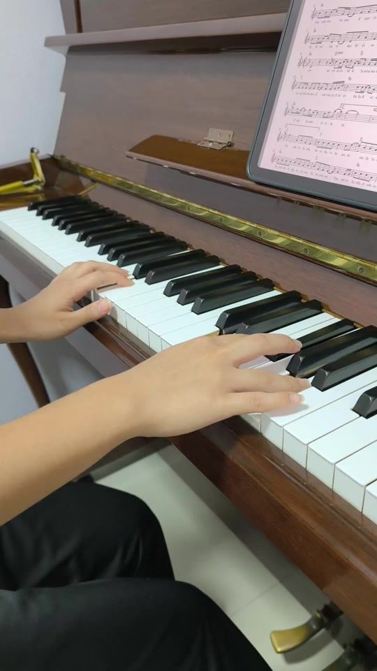 TikTok video thumbnail by piano.is