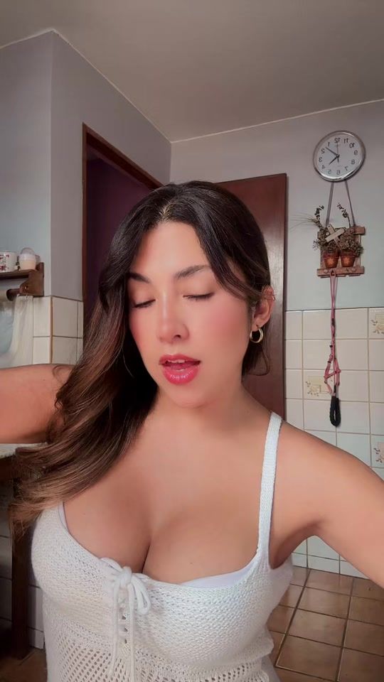 TikTok video thumbnail by gabiiilunaaa