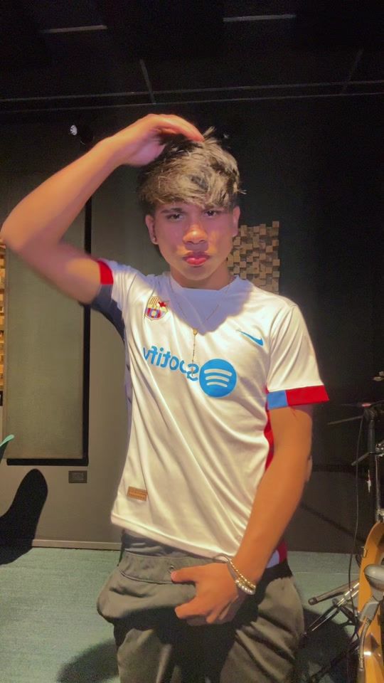 TikTok video thumbnail by hernan123.8