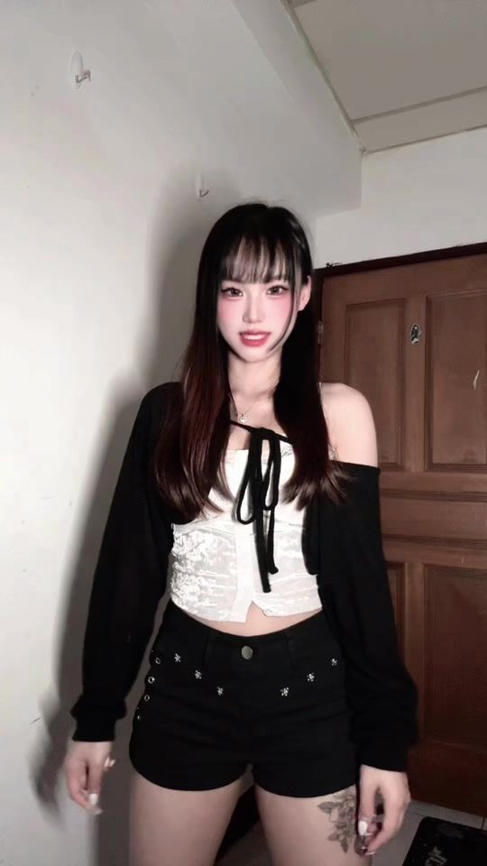 TikTok video thumbnail by _elia._0