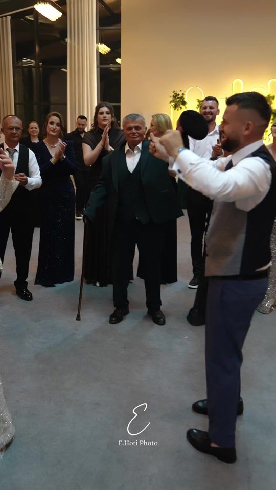 TikTok video thumbnail by e.hotiphoto